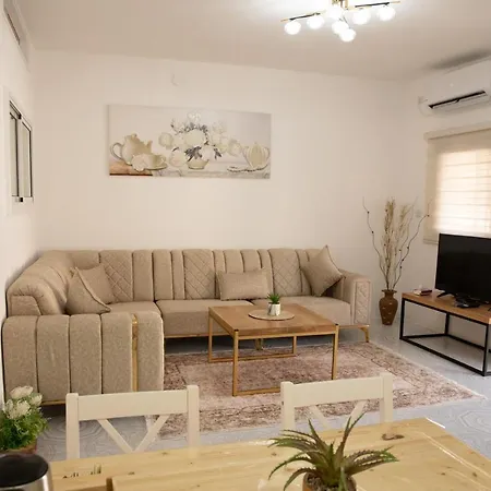 רוזמרין בחרמון Apartment Majdal Shams Exterior photo
